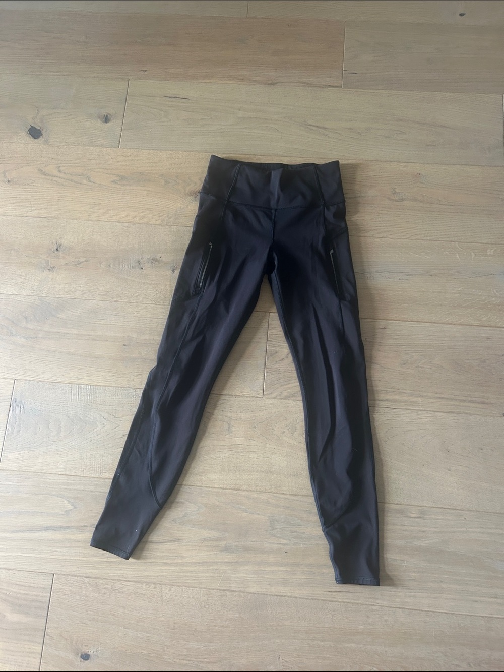 Athleta Black Rainier tight